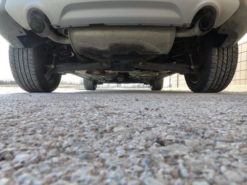 Used 2017 Ford Escape Titanium image 9