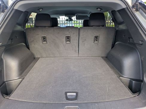 Used 2025 Chevrolet Blazer LT image 27