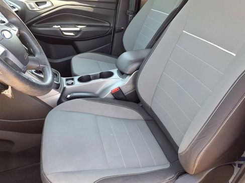 Used 2014 Ford Escape SE FWD image 3