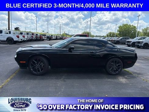 Used 2021 Dodge Challenger SXT w/ Blacktop Package RWD image 2