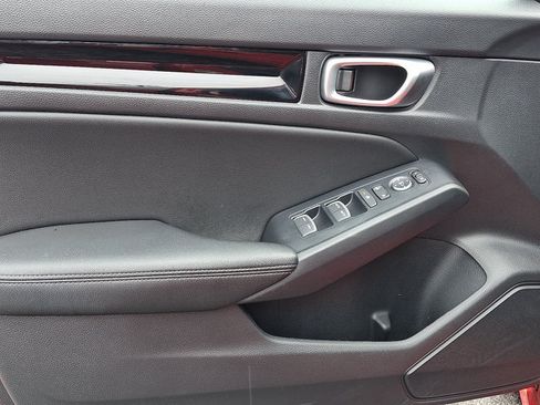 Used 2023 Honda Civic EX-L image 13