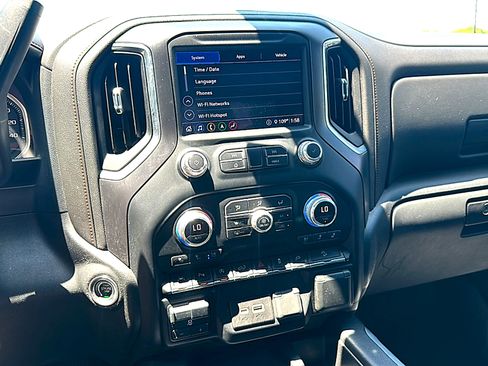 Used 2020 GMC Sierra 1500 AT4 w/ AT4 Premium Package AWD/4WD image 33