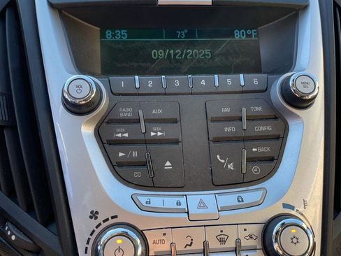 Used 2011 Chevrolet Equinox LT w/ Chrome Appearance Package image 21