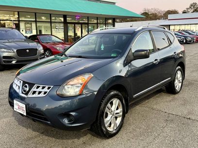 Used 2015 Nissan Rogue S w/ Convenience Package