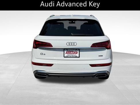 Used 2023 Audi Q5 2.0T Premium w/ Convenience Package AWD/4WD image 7