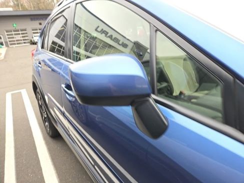 Used 2017 Subaru Crosstrek 2.0i Premium image 8