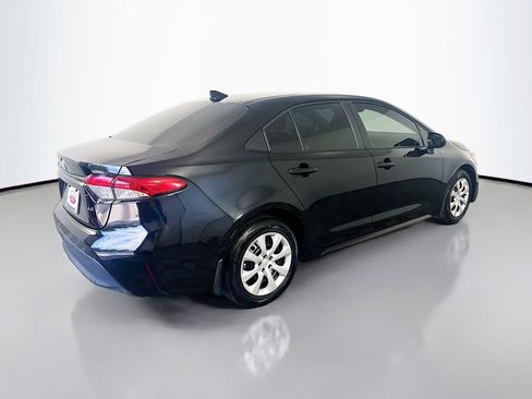 Certified 2025 Toyota Corolla LE FWD image 5