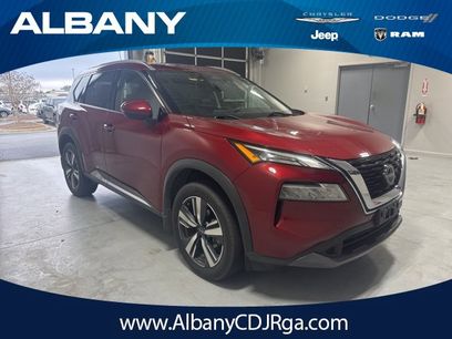 Used 2023 Nissan Rogue SL