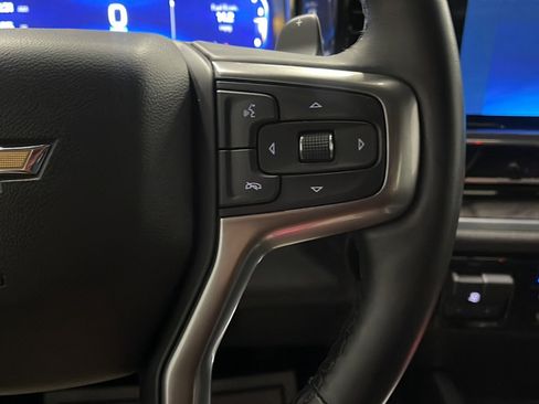 Used 2025 Chevrolet Silverado 1500 LTZ w/ LTZ Premium Package AWD/4WD image 7