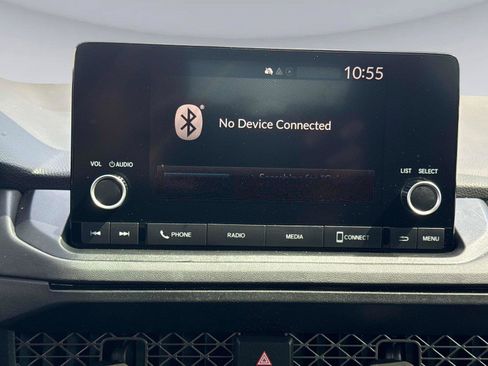 Certified 2023 Honda Accord EX image 21