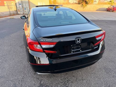 Used 2018 Honda Accord EX-L image 17
