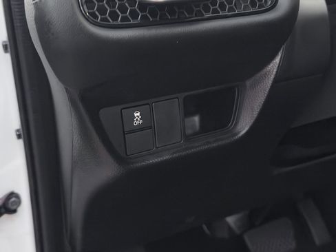 Used 2024 Honda HR-V EX-L image 15