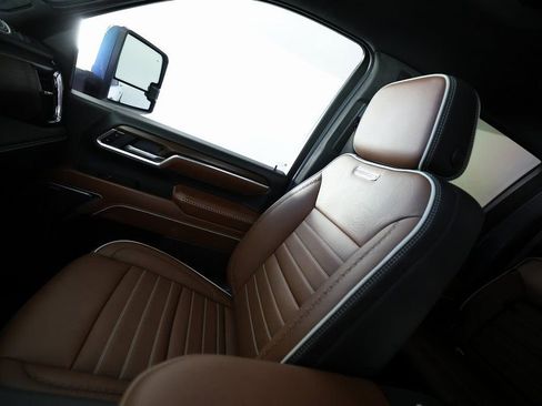 Used 2026 GMC Sierra 2500 Denali Ultimate image 40