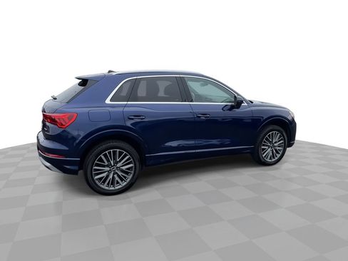 Used 2021 Audi Q3 2.0T Premium w/ 19" Wheel Package AWD/4WD image 8