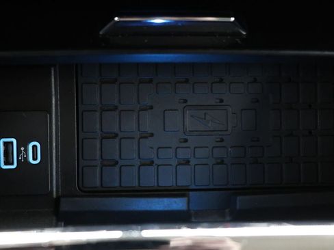 Used 2024 Ford Expedition Max XLT image 28