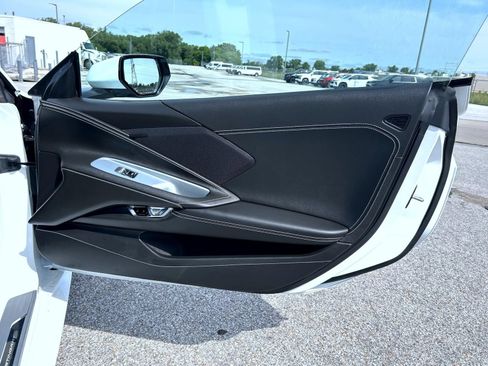 Used 2026 Chevrolet Corvette Stingray Coupe w/ 1LT RWD image 16
