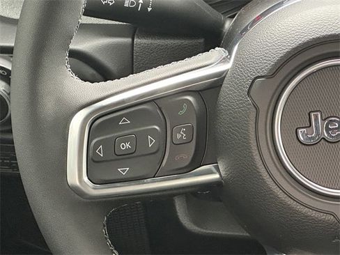 New 2025 Jeep Wrangler Sahara image 24