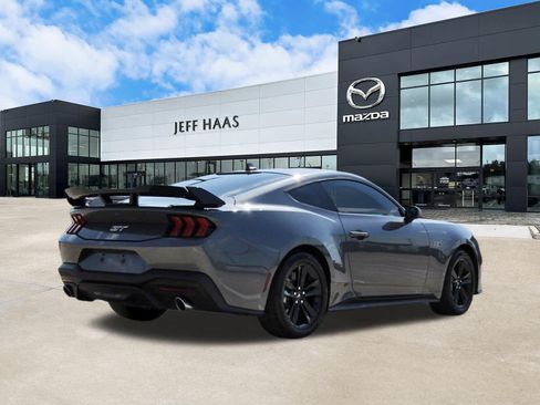 Used 2026 Ford Mustang GT RWD image 3