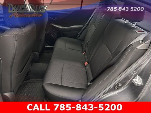 Used 2021 Subaru Legacy Premium image 12