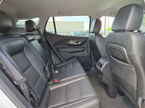 Used 2023 GMC Terrain SLT FWD image 25
