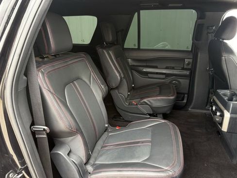 Used 2023 Ford Expedition Max Limited image 34