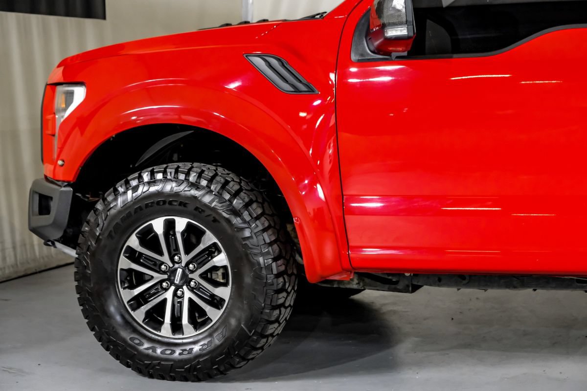 Used 2018 Ford F150 Raptor w/ Equipment Group 802A Luxury AWD/4WD image 12