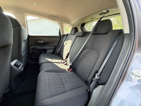 Used 2023 Honda HR-V LX image 16