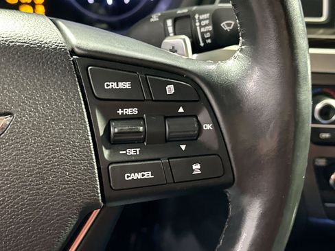 Used 2020 Genesis G80 3.8 image 18