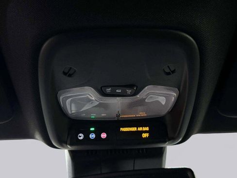 Used 2024 Chevrolet Colorado LT w/ LT Convenience Package II image 60