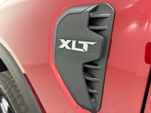 New 2026 Ford Ranger XLT w/ Equipment Group 301A High image 9