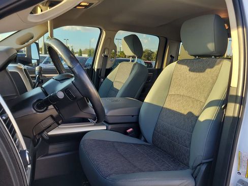 Certified 2015 RAM 2500 Big Horn image 17