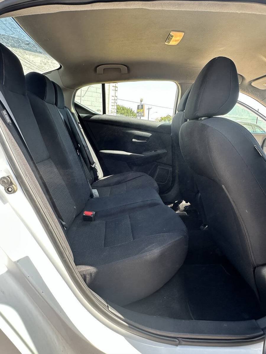 Used 2021 Nissan Sentra S FWD image 23