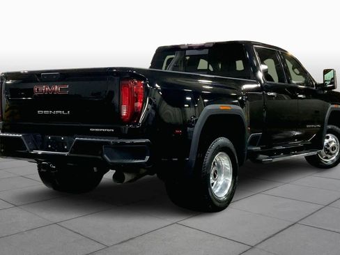 Used 2023 GMC Sierra 3500 Denali w/ Denali Ultimate Package image 12