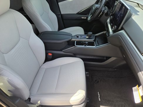 New 2026 Lexus TX 350 AWD image 6