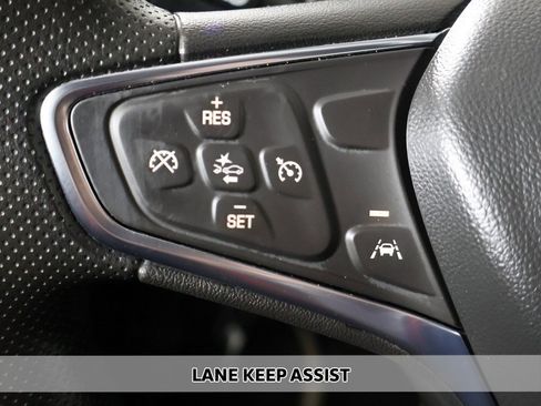 Used 2024 Chevrolet Malibu LT image 3