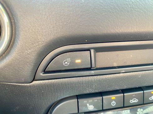 Used 2022 MAZDA CX-5 Signature image 42