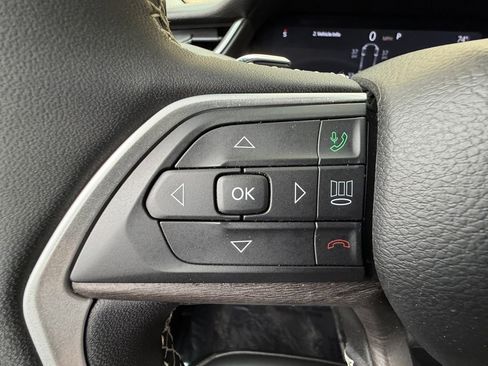 Used 2023 Jeep Grand Cherokee L Limited image 24