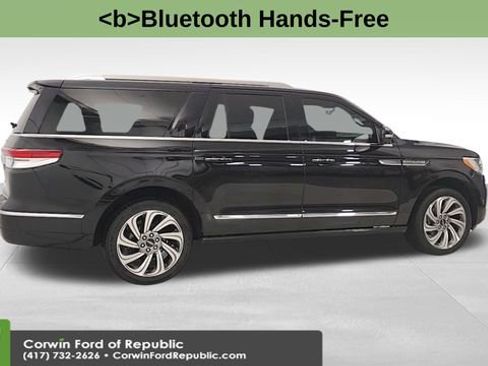 Used 2023 Lincoln Navigator L Reserve w/ Equipment Group 201A image 9