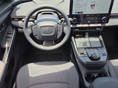 Certified 2026 Toyota bZ AWD/4WD image 25