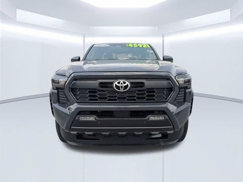 Used 2024 Toyota Tacoma TRD Off-Road w/ TRD Off Road Upgrade Package AWD/4WD image 11