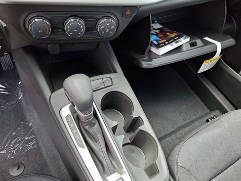 New 2026 Chevrolet Trax LS image 7