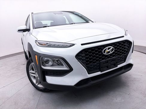 Used 2020 Hyundai Kona SE image 3