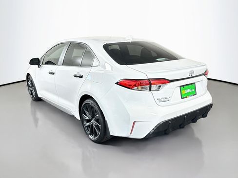 Used 2024 Toyota Corolla SE FWD image 7