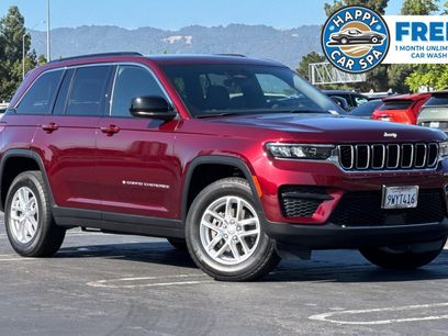 Used 2025 Jeep Grand Cherokee Laredo X w/ Luxury Tech Group I
