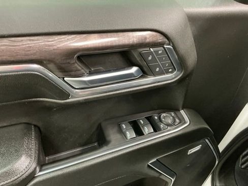 Used 2023 Chevrolet Silverado 1500 LTZ w/ LTZ Premium Package AWD/4WD image 18