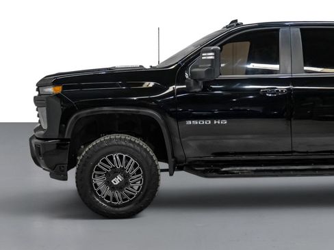 Used 2024 Chevrolet Silverado 3500 LT w/ Safety Package AWD/4WD image 11