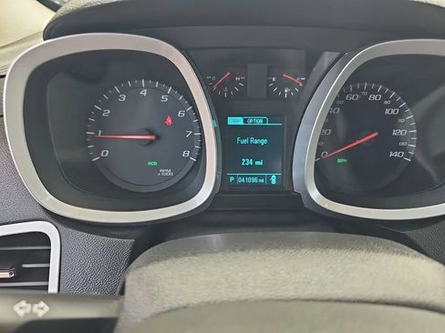 Used 2017 Chevrolet Equinox LS AWD/4WD image 17