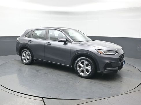 Used 2023 Honda HR-V LX image 8