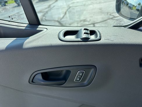 New 2025 Ford Transit 150 Low Roof image 14