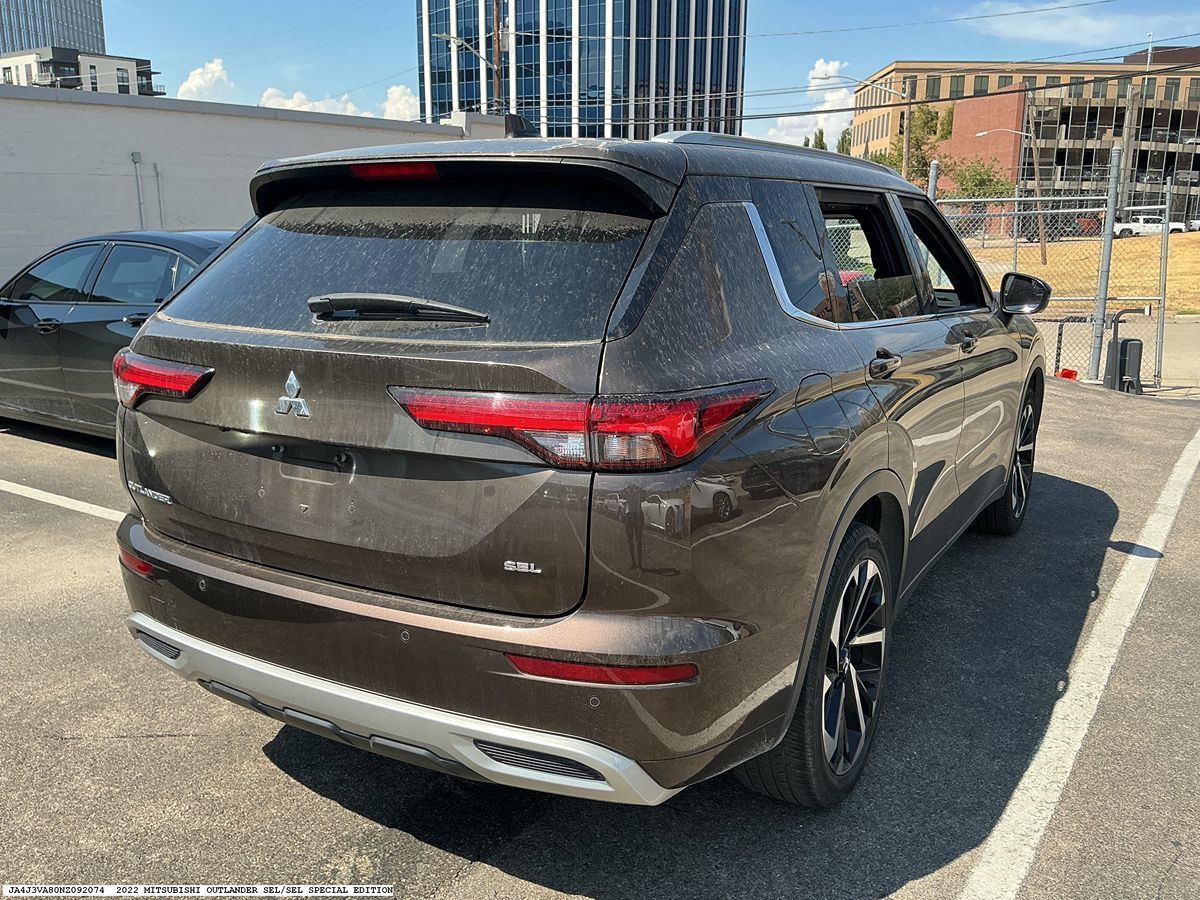 Used 2022 Mitsubishi Outlander SEL FWD image 4
